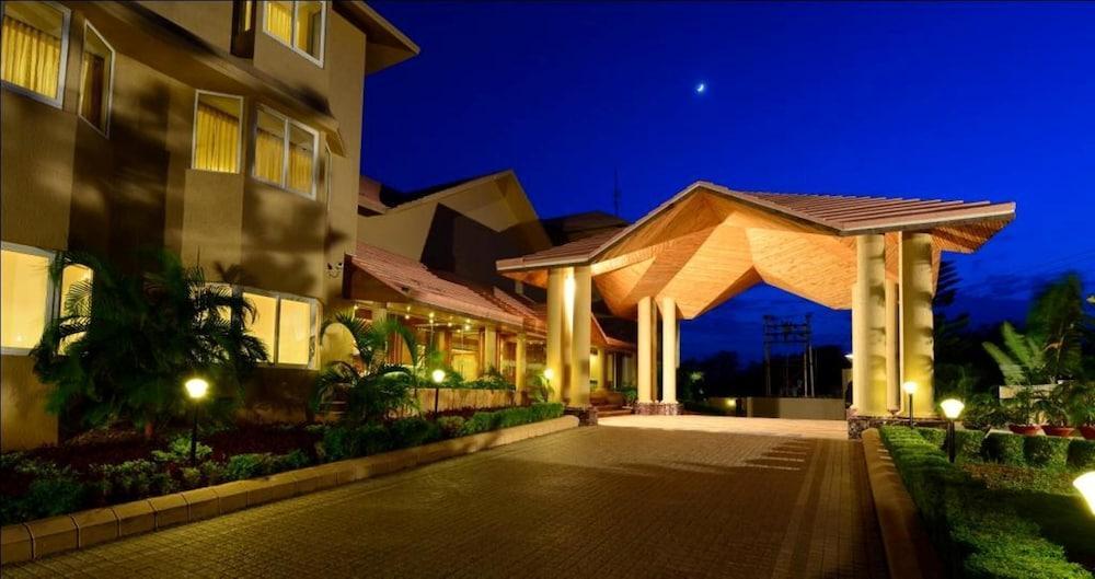 The Chariot Resort & Spa Puri Zewnętrze zdjęcie